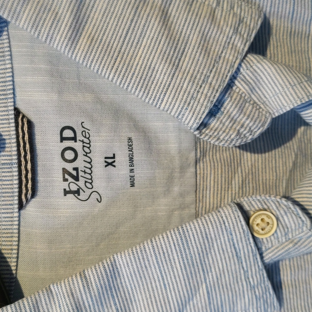 Mens button down - Picture 2 of 3